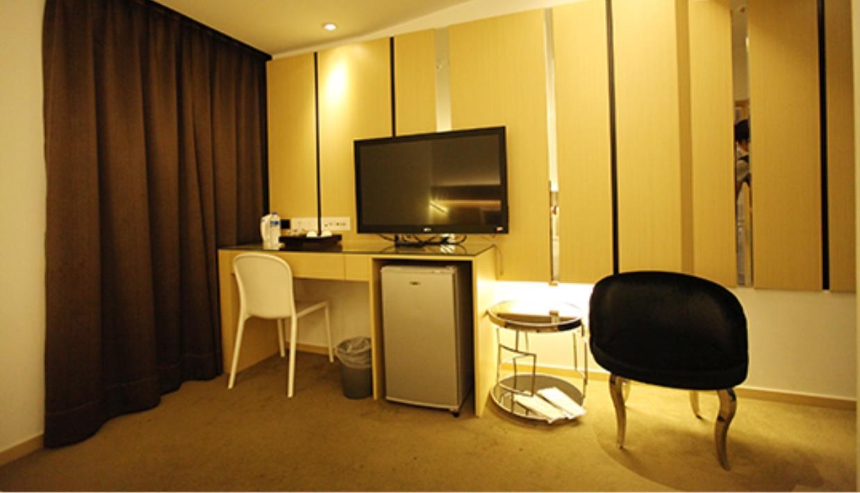 Meng Qi Hotel ไทเป ภายนอก รูปภาพ